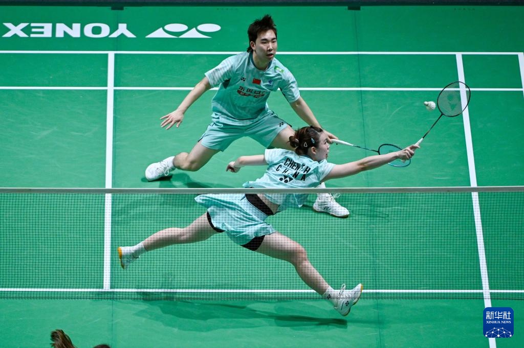 马来西亚羽毛球公开赛：郭新娃/陈芳卉晋级混双次轮