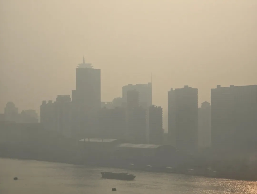 正在影响上海!别开窗,减少外出!专家:还有一波上升过程,周六才能彻底结束 正在影响上海!别开窗,减少外出!专家:还有一波上升过程,周六才能彻底结束