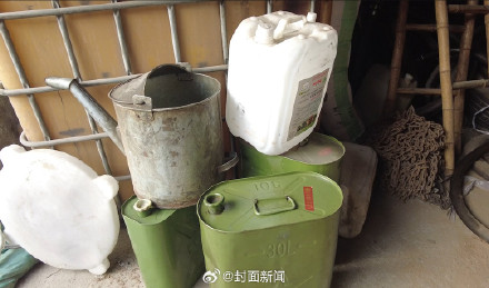 将废航空煤油制成柴油卖了两千多万 9人被采取刑强措施