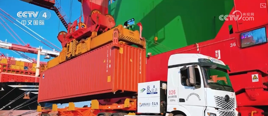 装卸忙！167.5亿、14亿、7亿……“硬核”数据印证中国外贸韧性与活力