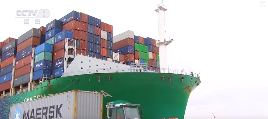 开年即冲刺!港口码头、重大工程、科技创新……各领域火热开局积聚经济发展“底气” 开年即冲刺!港口码头、重大工程、科技创新……各领域火热开局积聚经济发展“底气”