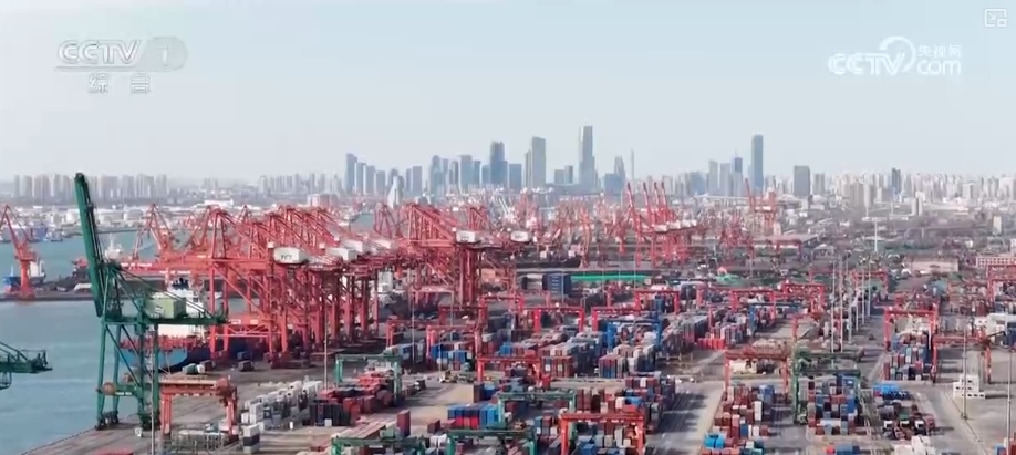 开年即冲刺!港口码头、重大工程、科技创新……各领域火热开局积聚经济发展“底气” 开年即冲刺!港口码头、重大工程、科技创新……各领域火热开局积聚经济发展“底气”