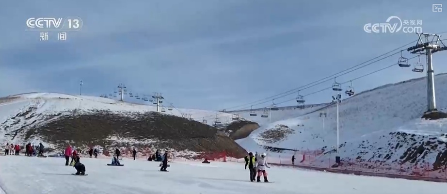 “滑雪+”激活复合式需求释放消费潜力 创新场景“错峰夜滑”“南国雪乡”圈粉留人
