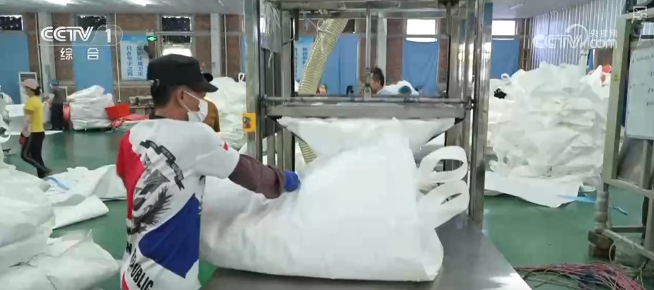 签订单、增投资，火热！海南各行业抢抓封关后政策新机遇开辟发展新热土