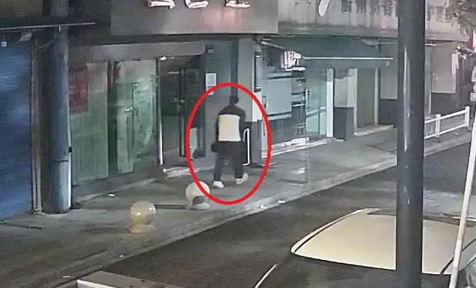 杭州老板傻眼！一觉醒来，收入全进了别人口袋...警方提醒