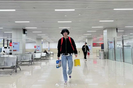 这个车站的安检仪，为啥扫描出这么多“罐罐”？