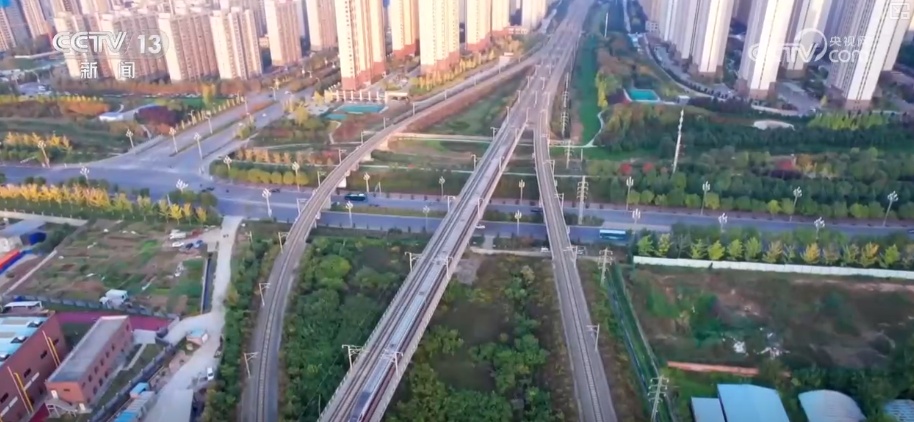 C（城）→G（高） 字头改变拉高文旅热度 小县城借助高铁网走向全国大市场