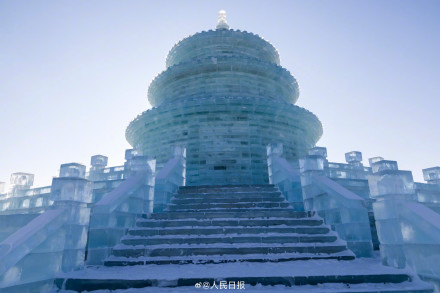 这不是AI 这是真“冰天坛”