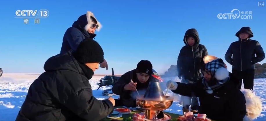 冰雪经济从“单一体验”向“综合消费”升级 多样化服务供给延长消费链条