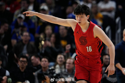 杨瀚森NBA生涯第5记三分 杨瀚森NBA生涯第5记三分