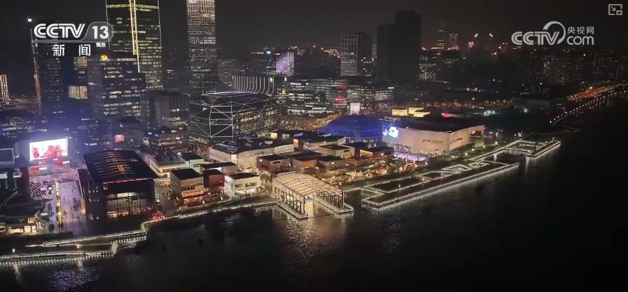 “文艺+”创新场景层出不穷 演艺新空间串联“观演+消费+游览”释放消费多元活力