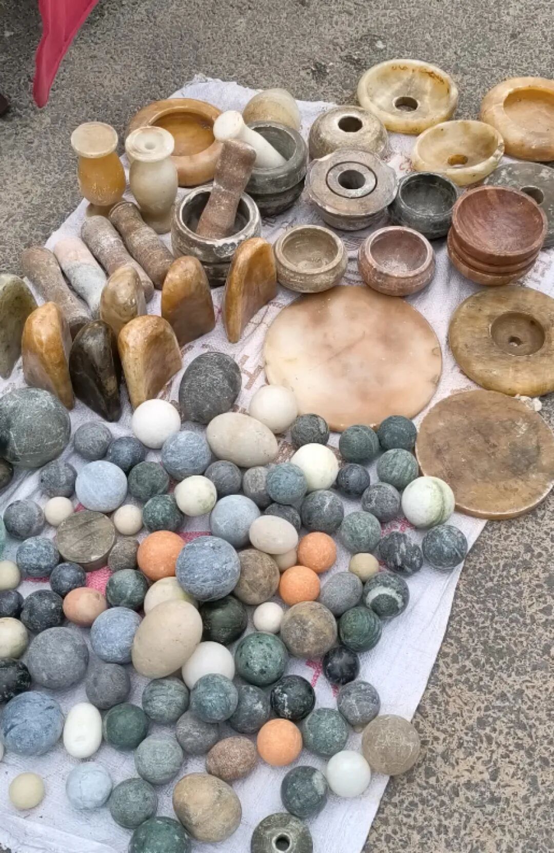 河南千年古庙会竟是“童年记忆博物馆”，篦子、簸萁、古代版“尿不湿”你能认出几样？