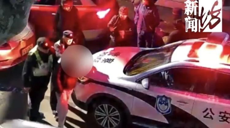 凌晨上海街头，男子酒后一路“发疯”撒野！真摊上大事了