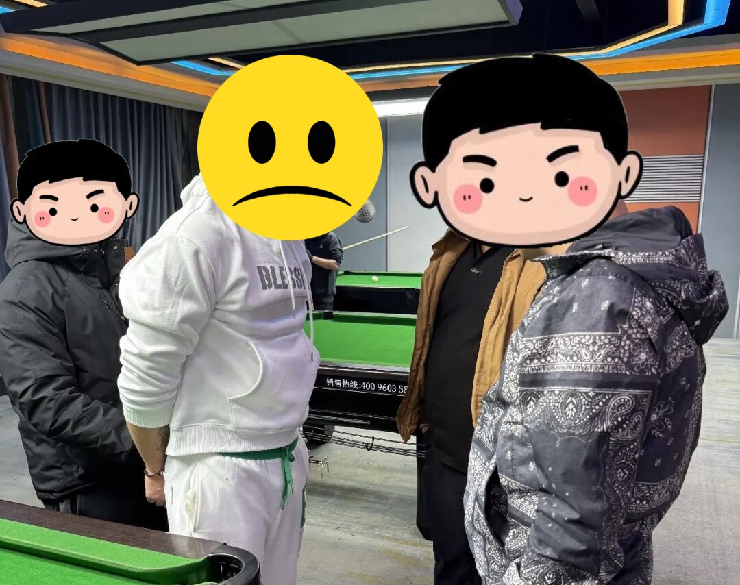 男子开着豪车来订餐，老板报警！