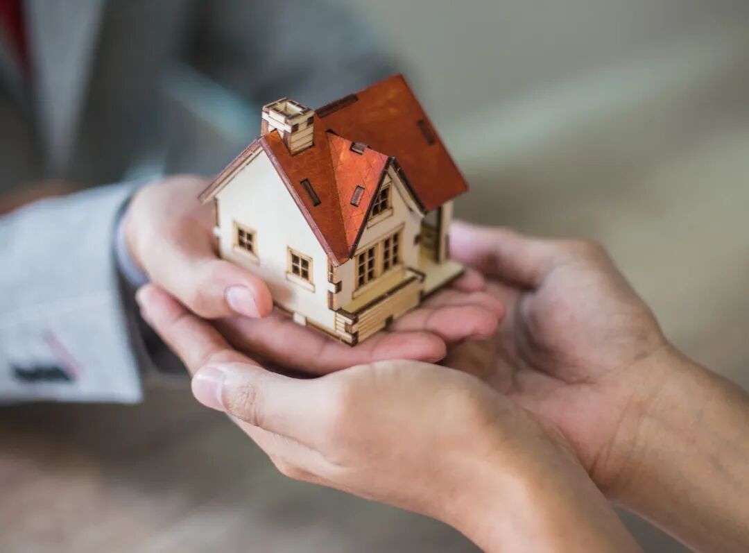 户口迁至上海亲戚家并登记为儿子,去世后亲戚家孩子要求继承其房产! 户口迁至上海亲戚家并登记为儿子,去世后亲戚家孩子要求继承其房产!