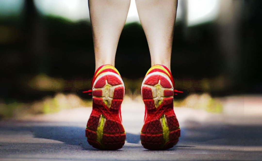 一个被低估的小动作！研究显示：餐后血糖可降低52%，血脂也悄悄变好