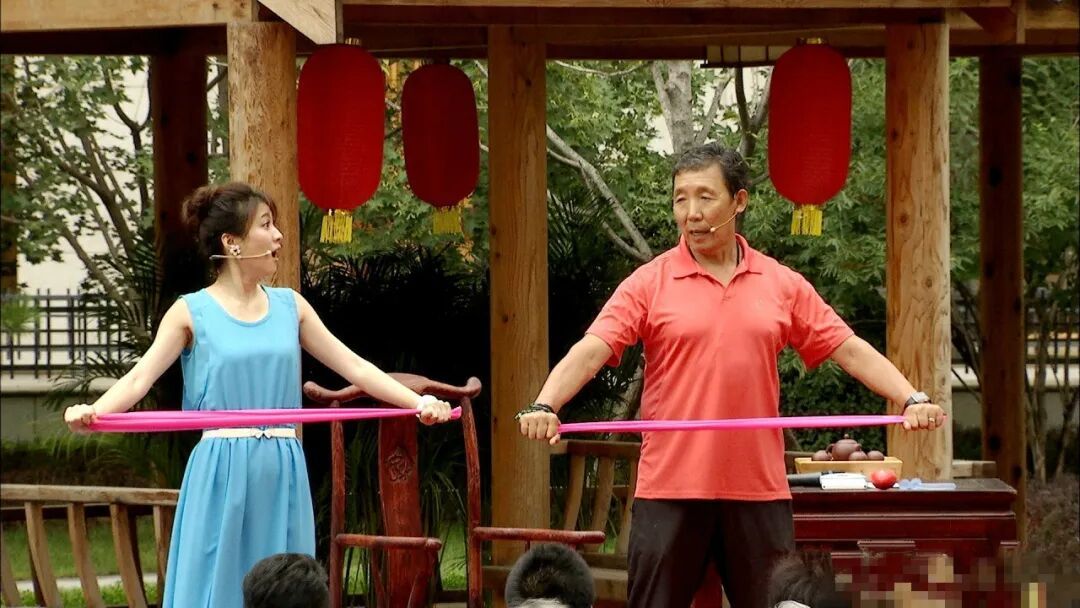 身上这种“肉”越多，晚年越长寿，63岁阿姨靠它逆转脂肪肝、高血脂，越活越精神