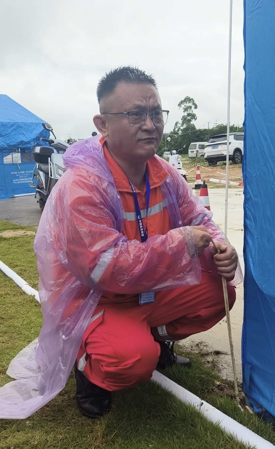 汶川地震受助者参与柳州地震救援:老乡听说我是汶川来的,一个眼神就能明白 汶川地震受助者参与柳州地震救援:老乡听说我是汶川来的,一个眼神就能明白