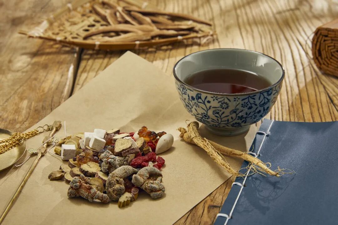 口苦不只是“上火”，中医教你辨证调理