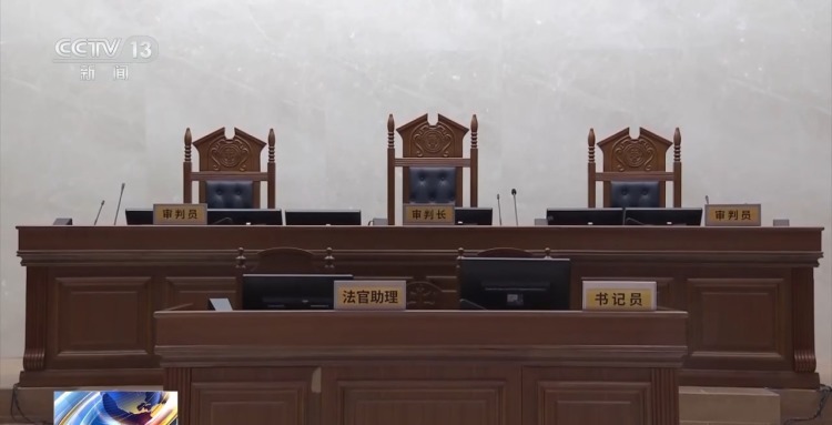 商场大厅上滑板课摔伤谁来赔?判决来了 商场大厅上滑板课摔伤谁来赔?判决来了