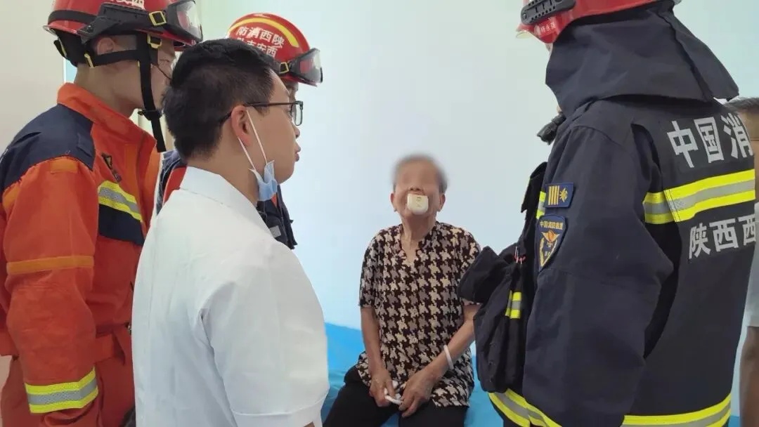 快避雷!看似小巧无害,却割下女孩嘴上一块肉!这类人最容易中招 快避雷!看似小巧无害,却割下女孩嘴上一块肉!这类人最容易中招