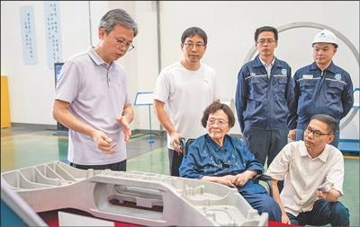 “七一勋章”获得者钟掘：“只要面向国家所需，就没有冷板凳”