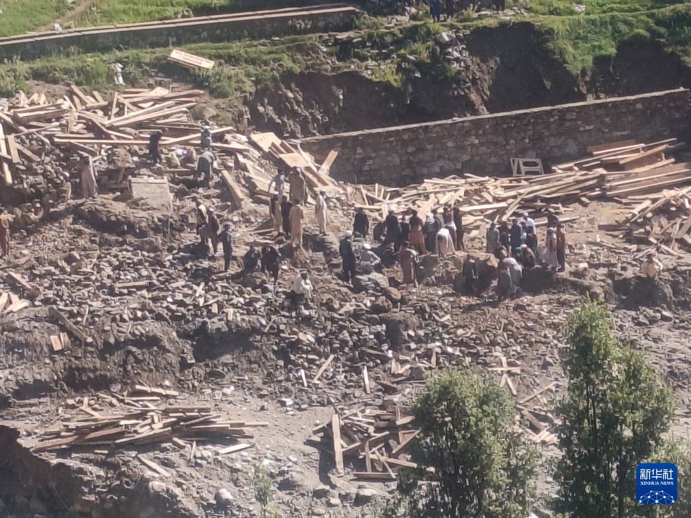 阿富汗东部洪灾致20人死亡逾百人失踪 阿富汗东部洪灾致20人死亡逾百人失踪