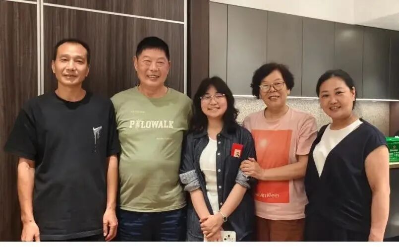 16年前他跳江救下的女孩,今年考上了北京大学! 16年前他跳江救下的女孩,今年考上了北京大学!