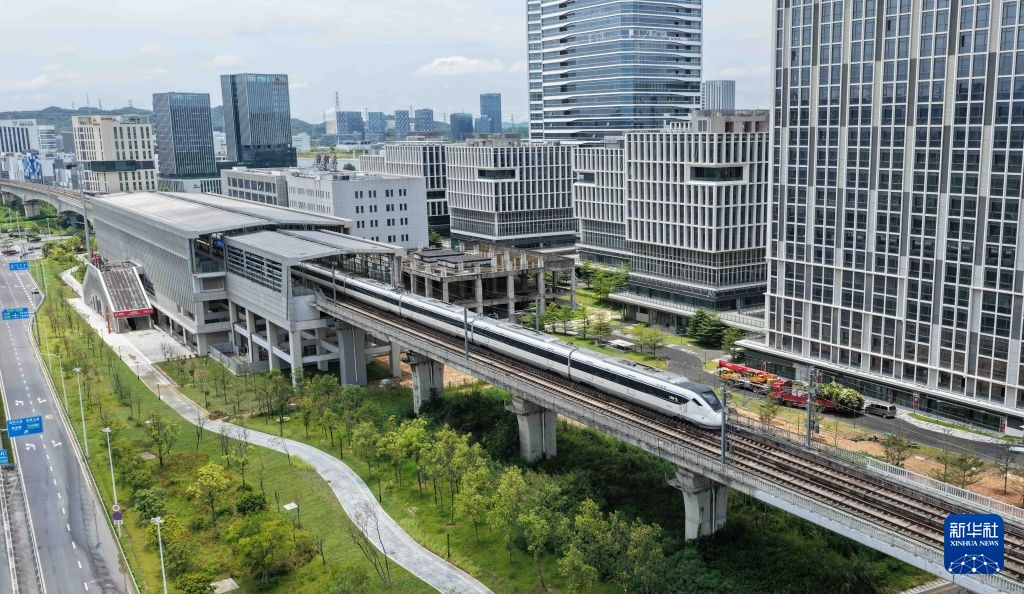 穗深城际铁路全线贯通运营 穗深城际铁路全线贯通运营