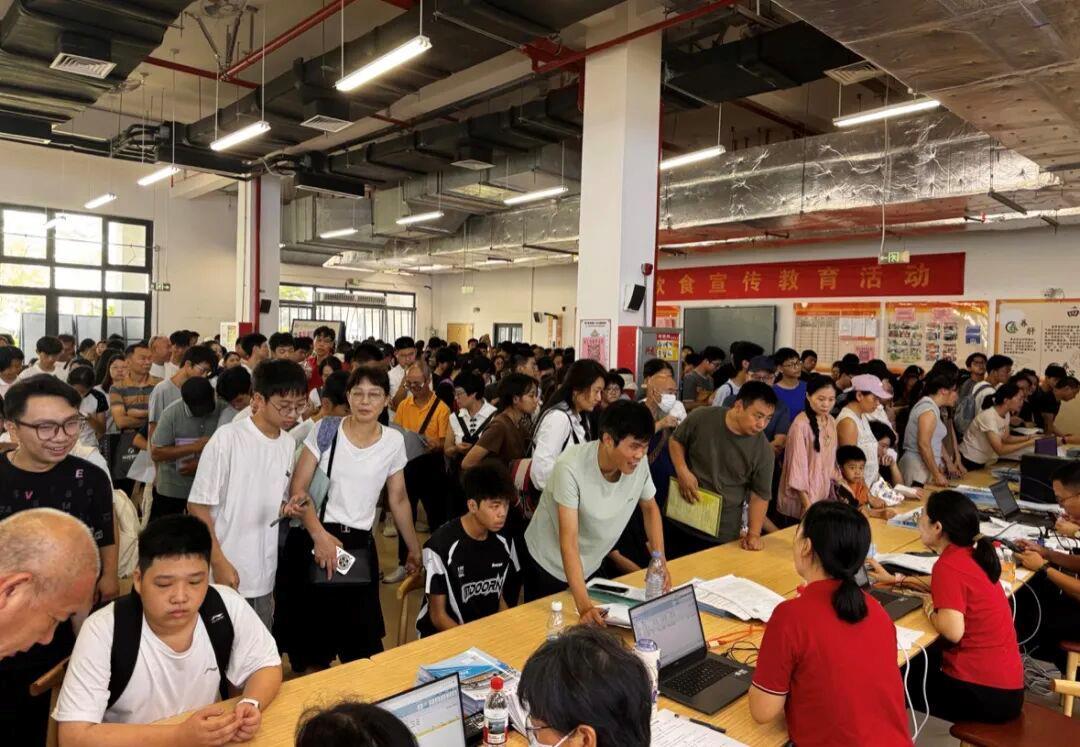 AI相关专业密集“上新”,职业教育迎来哪些“变量”? AI相关专业密集“上新”,职业教育迎来哪些“变量”?