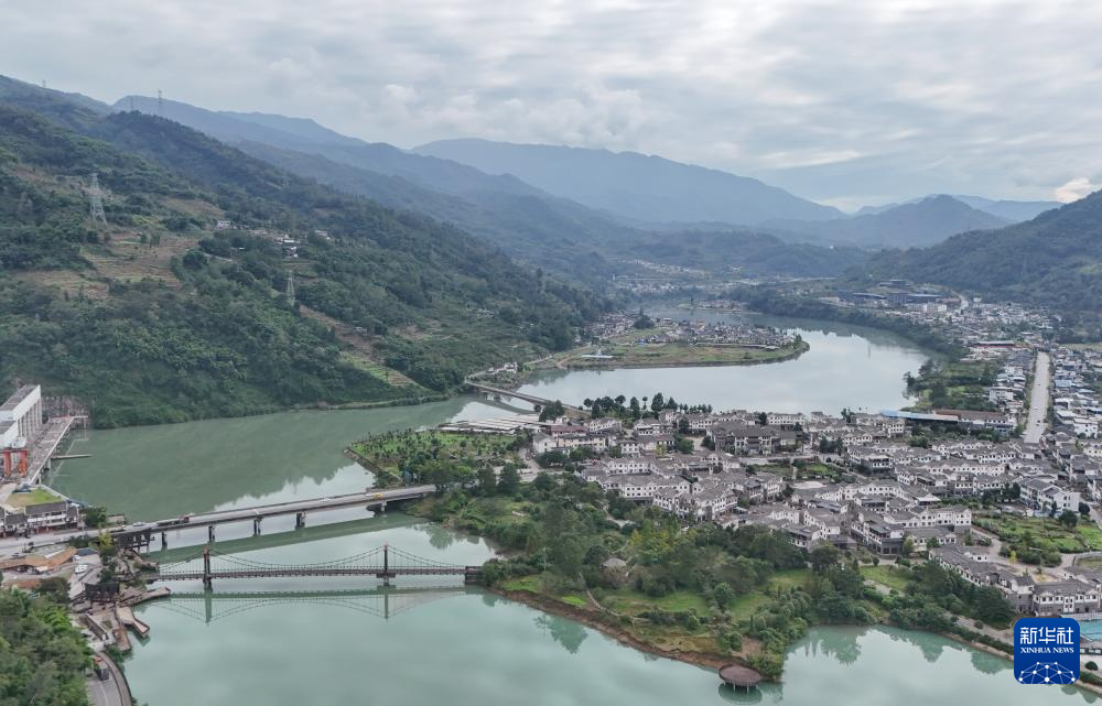 川藏线日记丨天，地，路