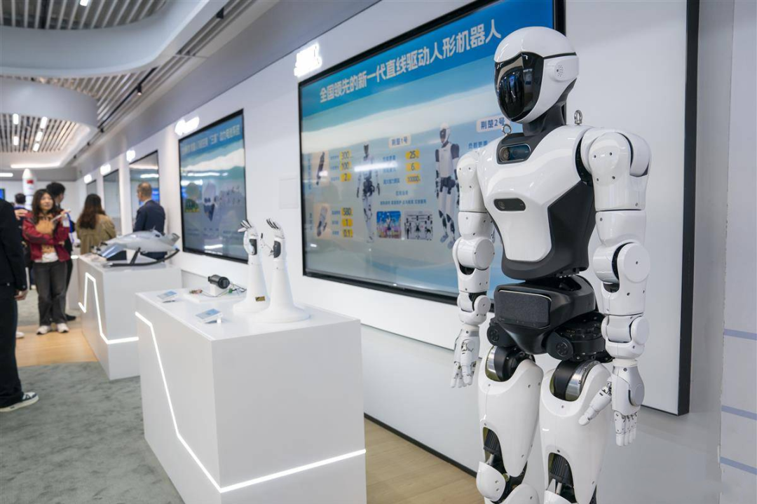 总书记关切事丨以奋斗之笔 答硬核之卷 总书记关切事丨以奋斗之笔 答硬核之卷