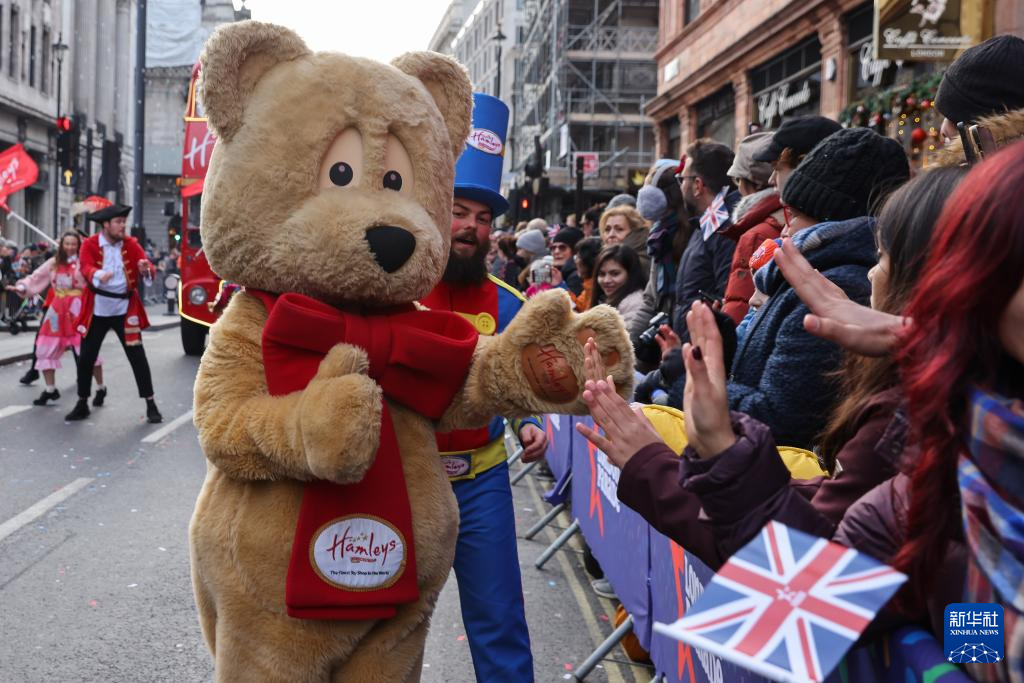 世界各地欢庆新年