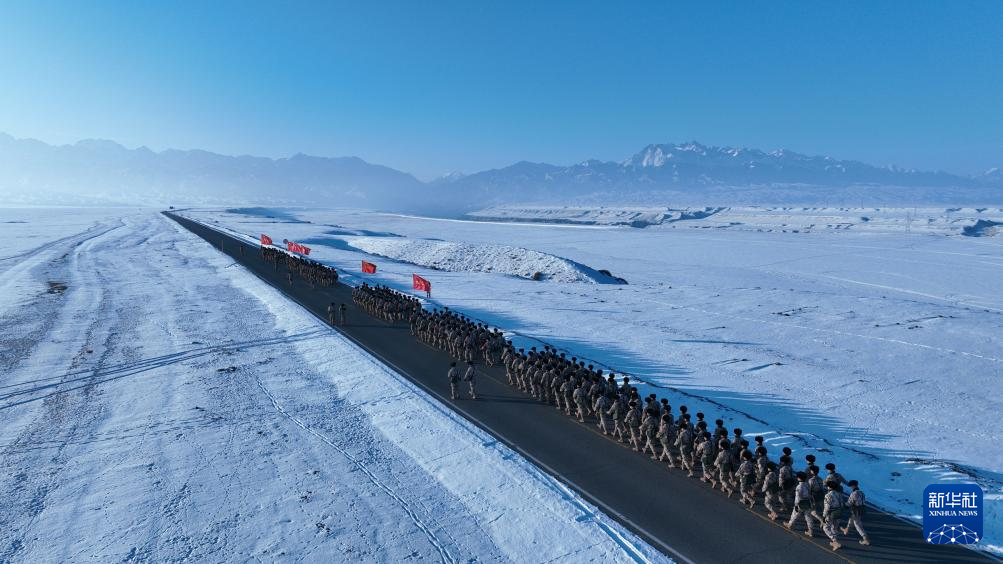 号角催征砺精兵!全军部队开展新年度军事训练