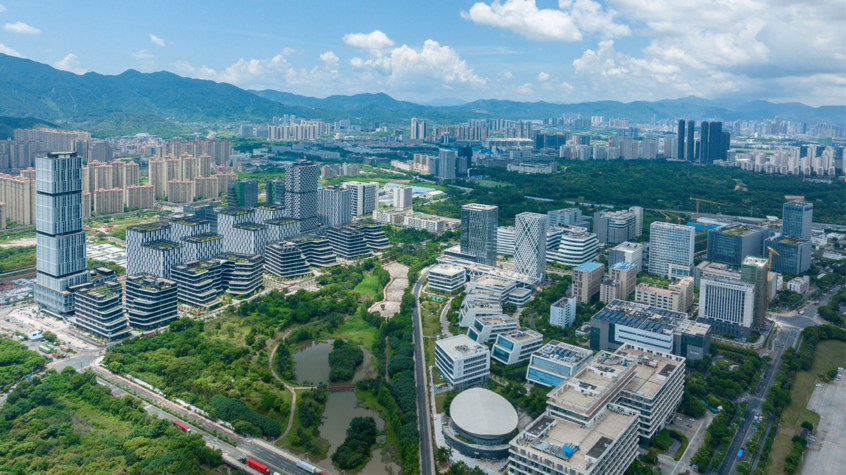 从第49位到第19位:深圳坪山 “跃升曲线” 背后的新型工业化实践 从第49位到第19位:深圳坪山 “跃升曲线” 背后的新型工业化实践