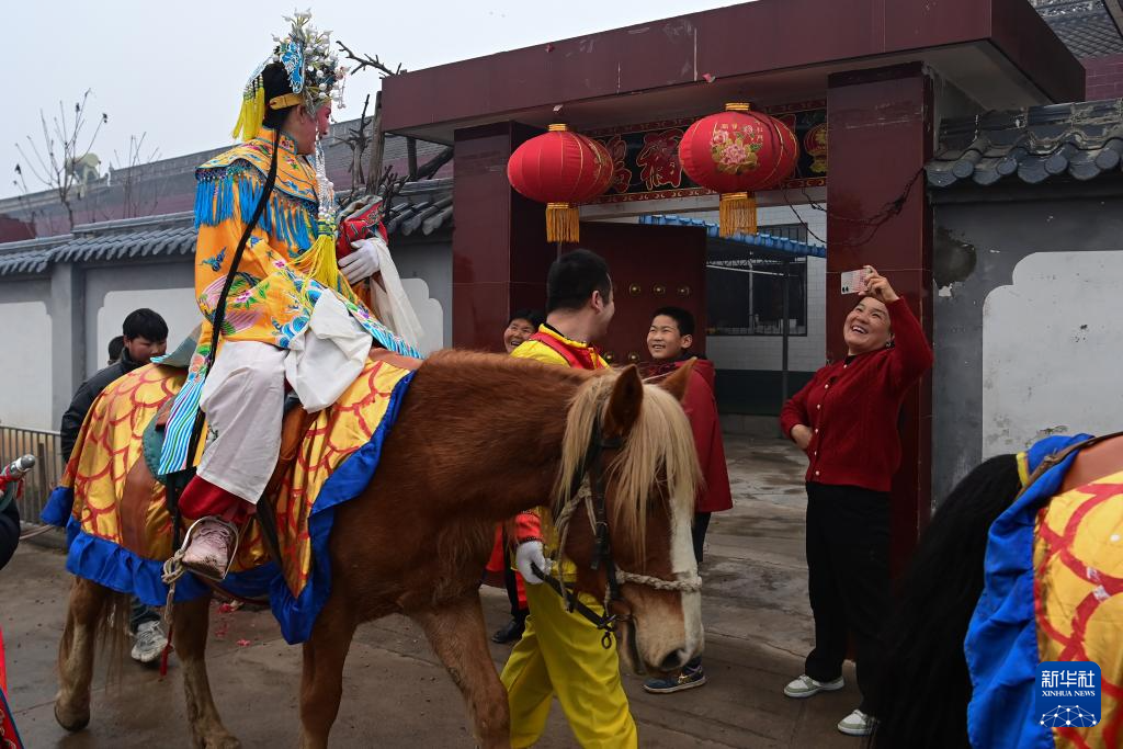 马社火,耍出精气神!