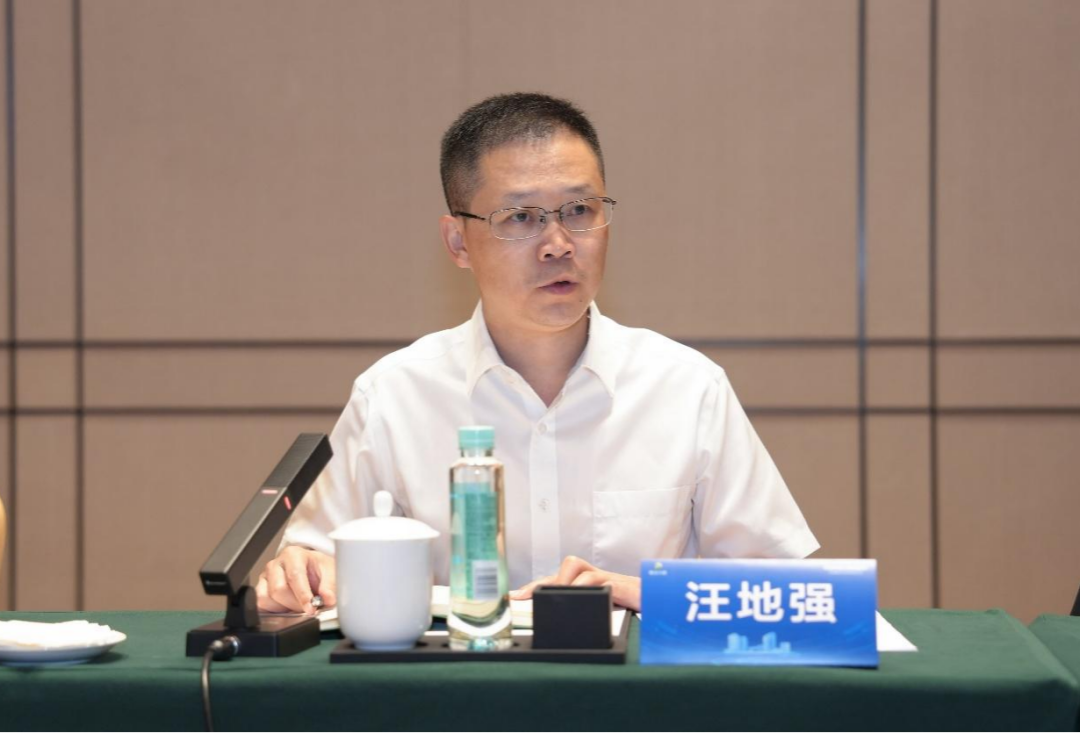 习酒集团2025年秋收论坛专家座谈会举行